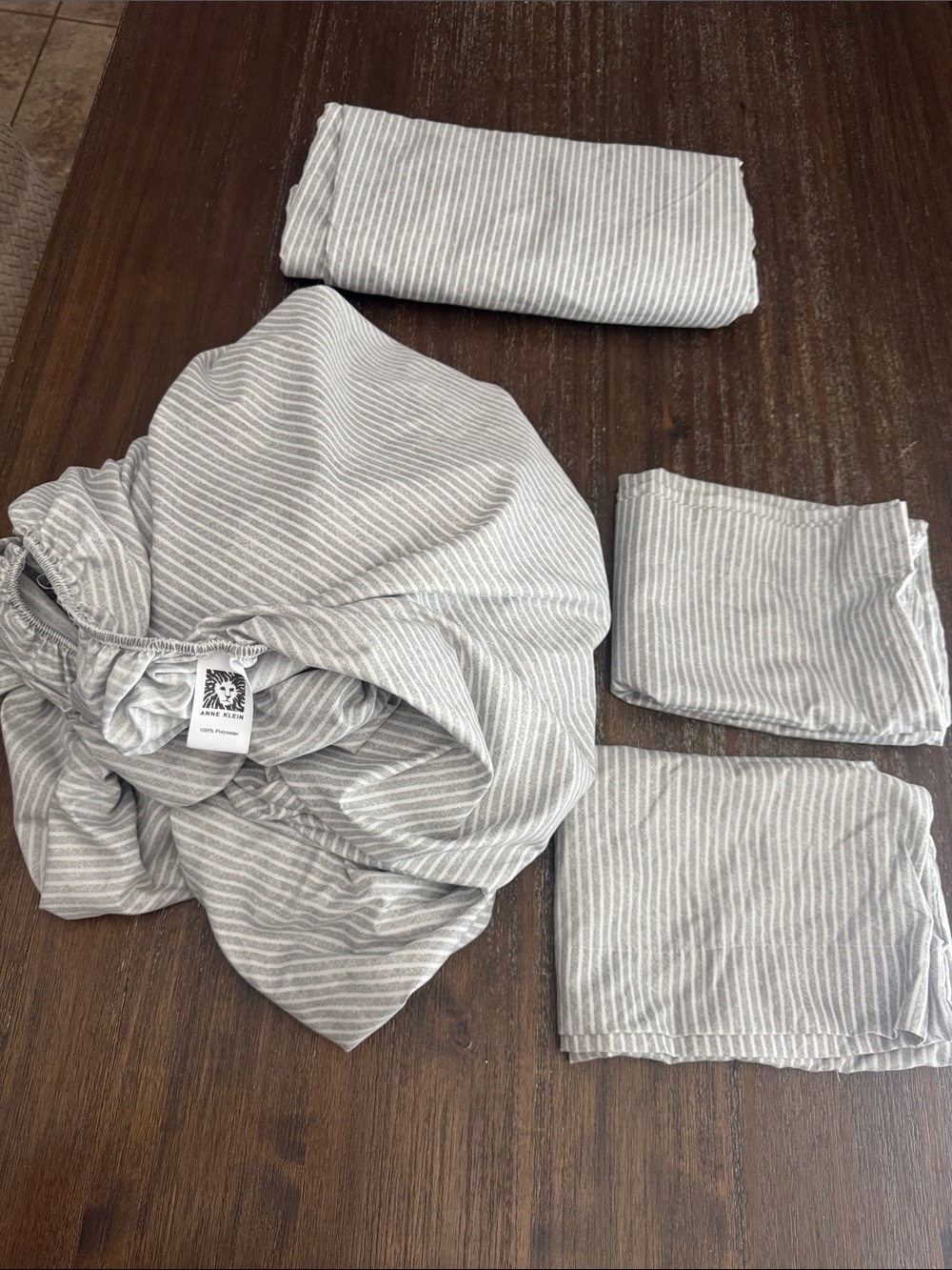 Anne Klein Light Gray & White Pinstripe Sheet Set full/queen